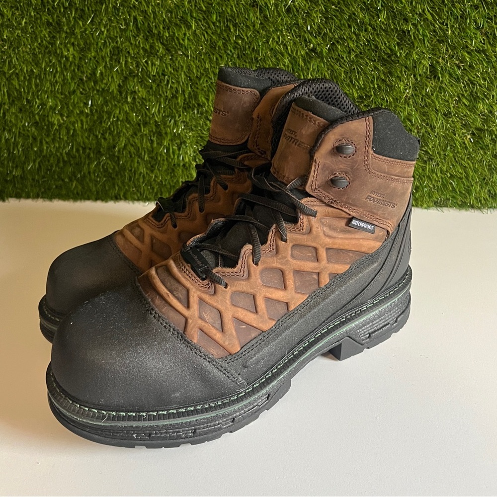 NWOT Hytest FootRests Rival Waterproof Nano Toe 6” Steel Toe Work Boot
